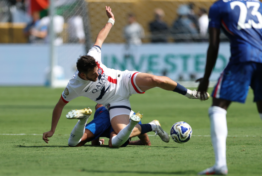 队长揭示背 队长揭示背