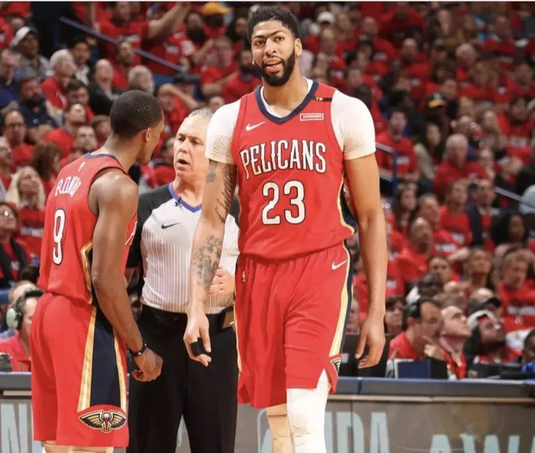 让边卫套上 让边卫套上